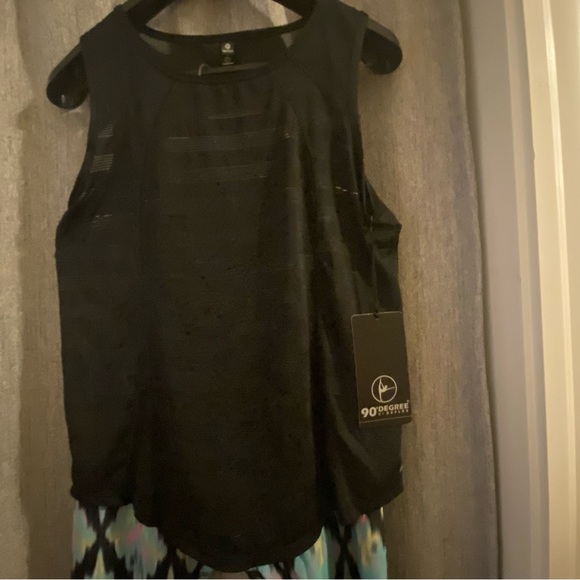 Black New Tank Top and Multi-Color Capri Set- Large - Picture 2 of 6